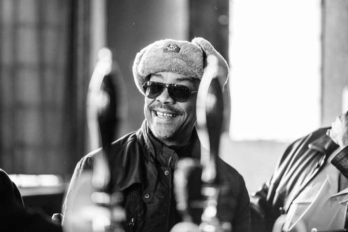 008 705x471 Commercial photography; UB40 visit the Eagle and Tun pub in Birmingham