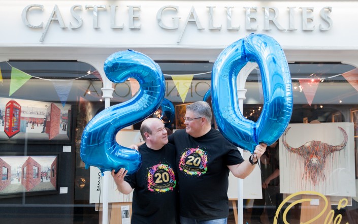 011 705x441 Corporate event photography; Castle Galleries 20th anniversary event
