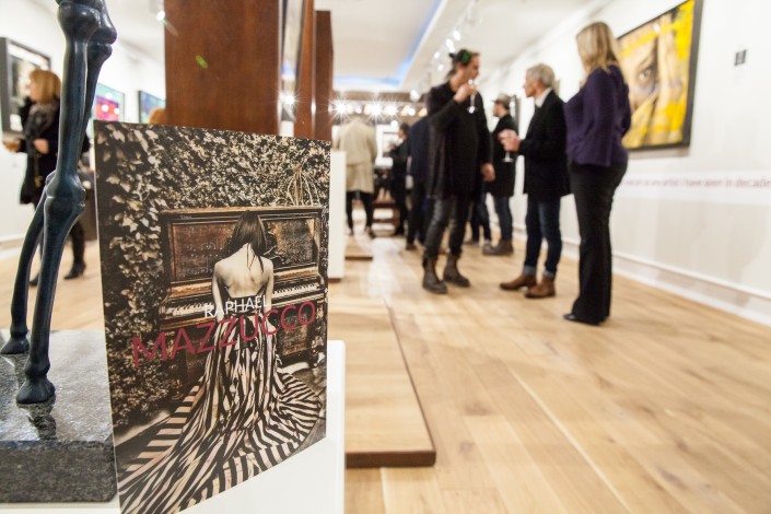 IMG 9399 705x470 Corporate event photography; Castle Galleries exclusive preview of Raphael Mazzucco exhibition
